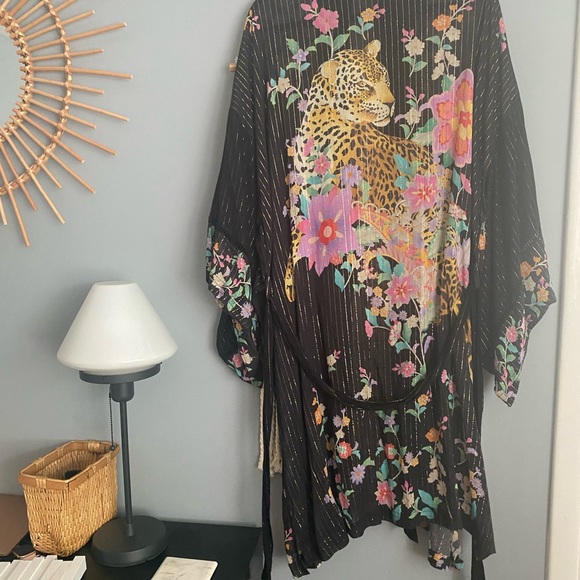Spell collective Jimi Robe M/ Large EUC - Picture 12 of 15